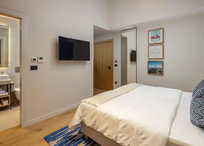 Emotheo Heritage Hotell