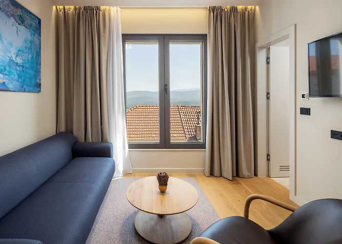 Emotheo Heritage Hotell 4*